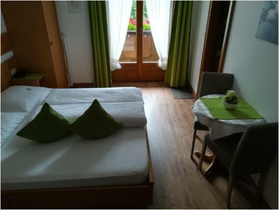 Gaestehaus Waldruh Mayrhofen Bagian luar foto